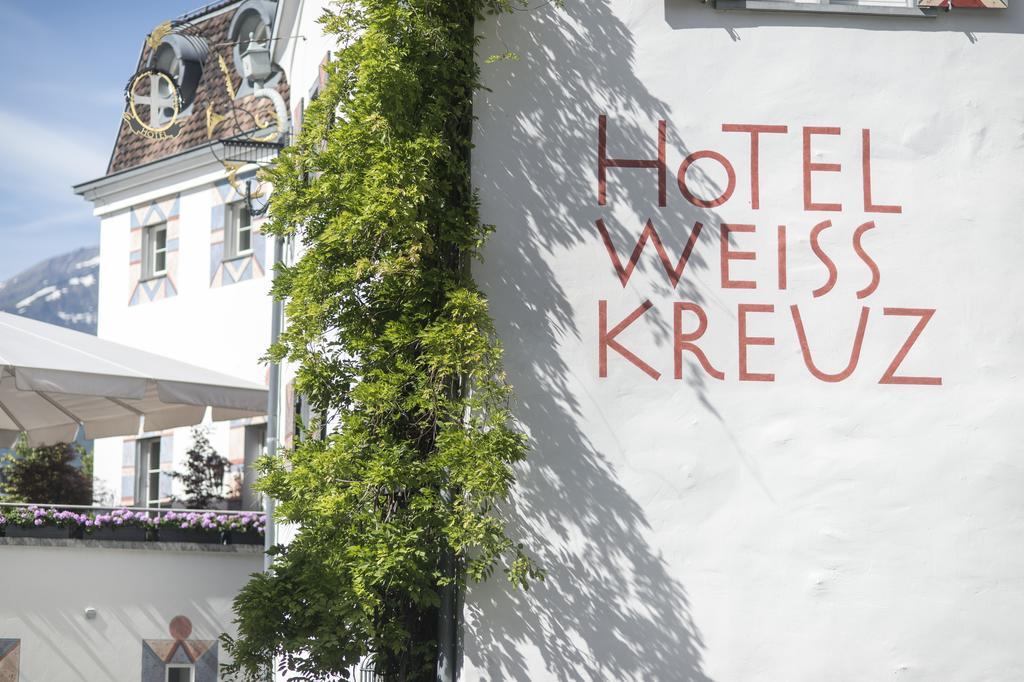 Hotel Weiss Kreuz Malans Экстерьер фото